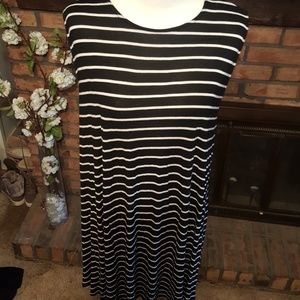 ♥Plus size loose fitting stripe dress